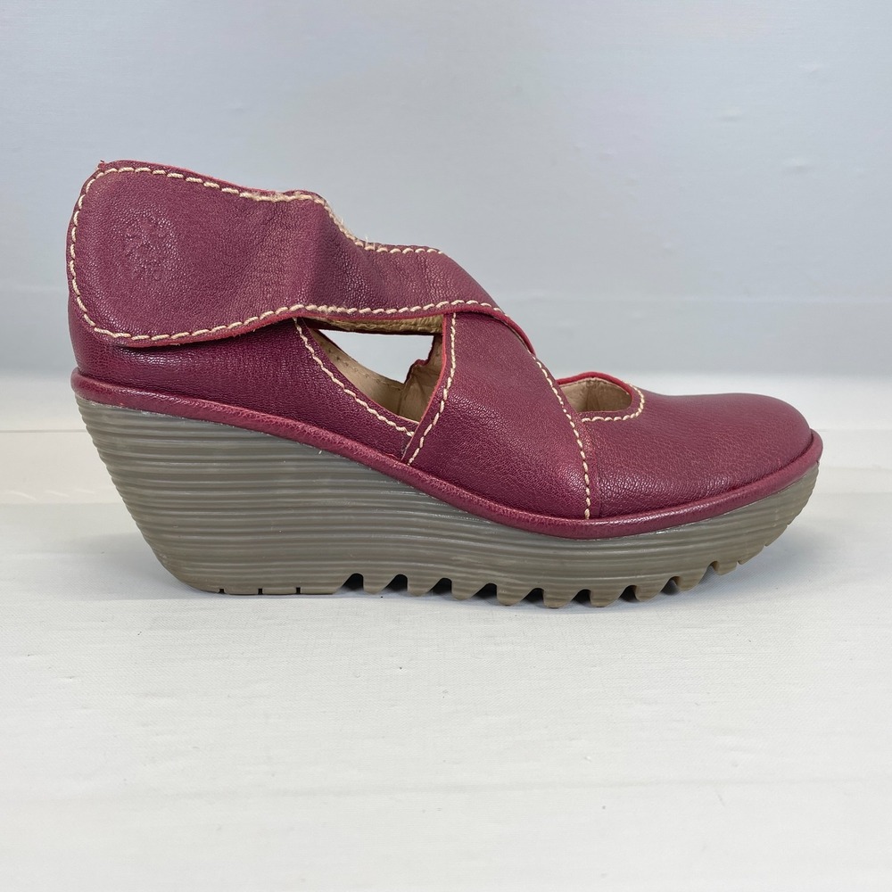 Fly London Yogo Wedge Shoes Womens Size 37 US 6.5 Red Leather Comfort Sandals